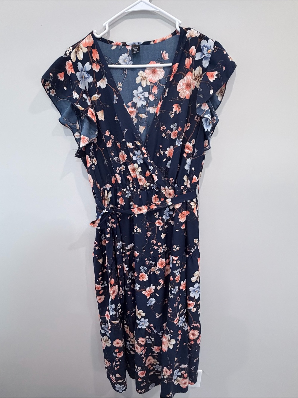 SHEIN Navy Floral Wrap Midi Dress with Peach & Cream Blooms